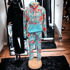 mens sweatsuit available size XL